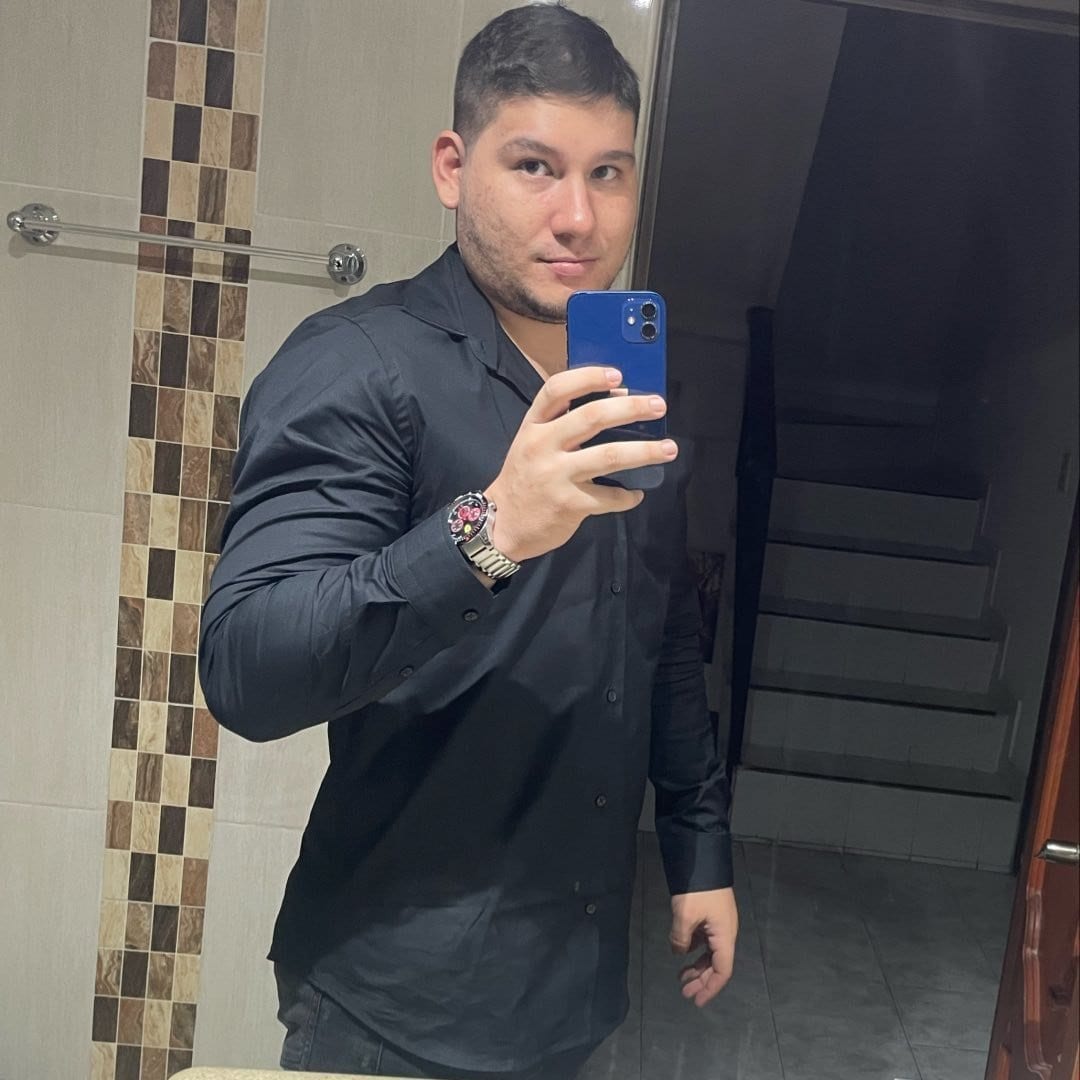 Cristian Saavedra, del equipo de Drakotic